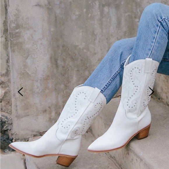 Dolce Vita White Cowboy Boots - Picture 1 of 3